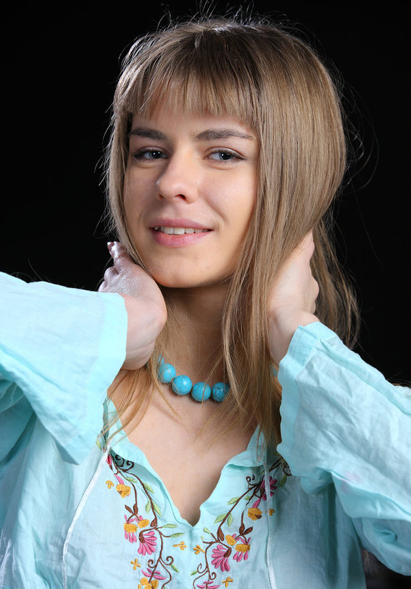 Изабель, 23